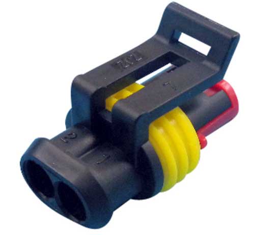 Steckbarer elektrischer Stecker
