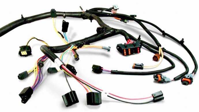 Diseñe el circuito del arnés de cableado del automóvil